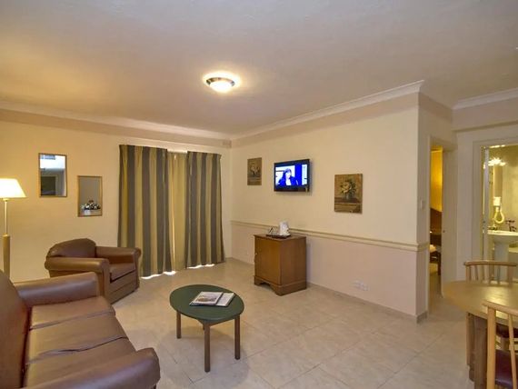 Miniaturka 8