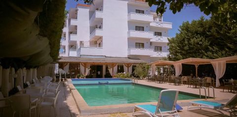 teren hotelu, obiekt, basen