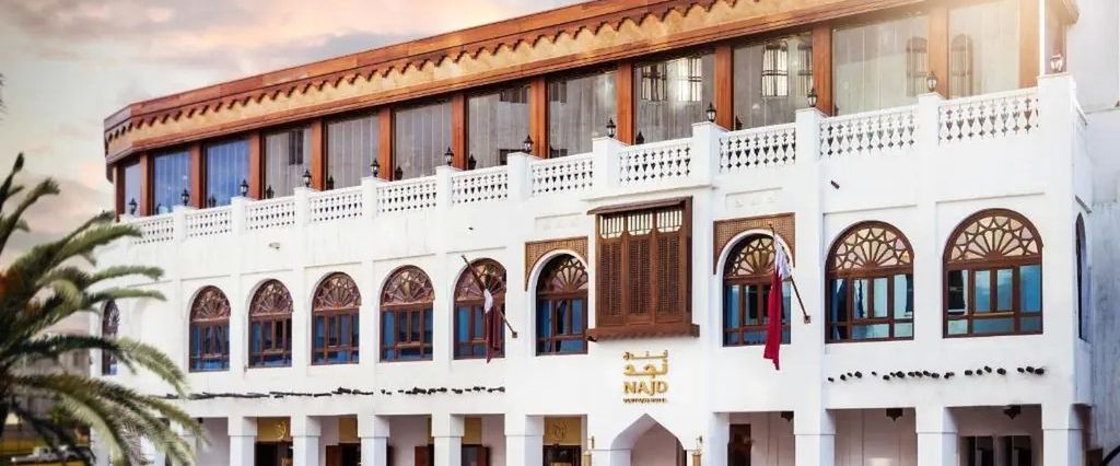 obiekt, teren hotelu