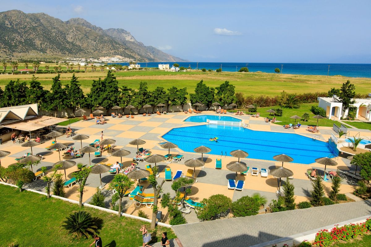 teren hotelu, basen