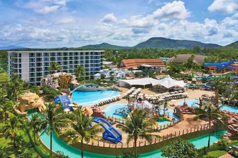 Splash Beach Resort Phuket (ex. Grand West Sands Resort & Villas Phuket)