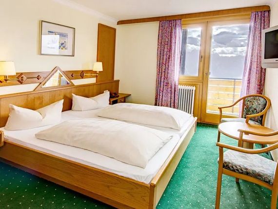 Sporthotel Hochlienz 4*