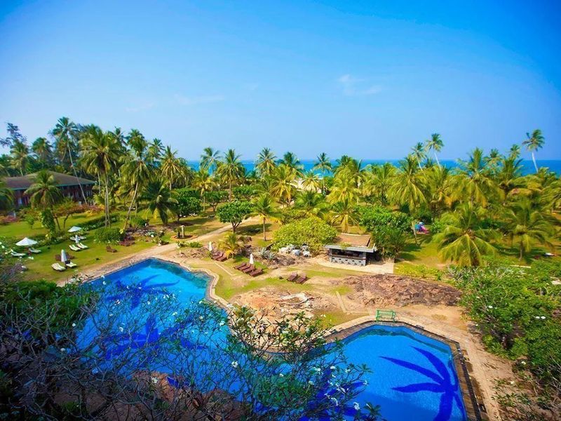 Cinnamon Bentota Beach