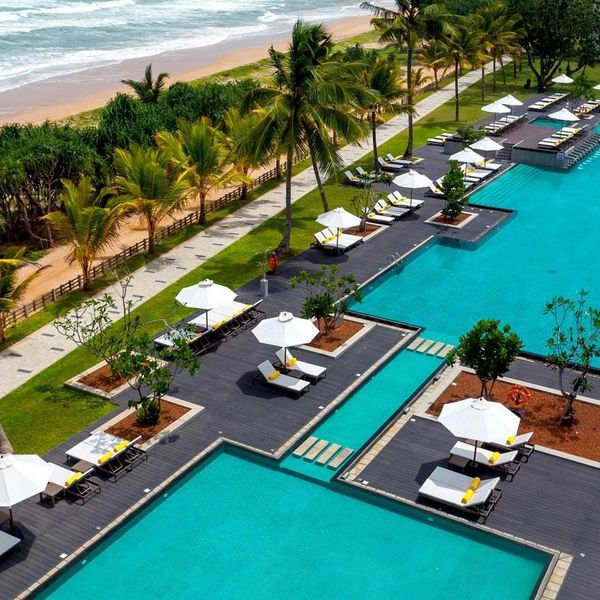 Centara Ceysand Resort & Spa