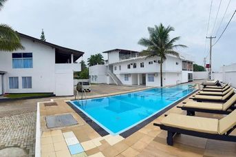 Palazzo Beach