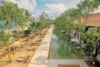 Pandanus Beach Resort and Spa (ex Emerald Bay)