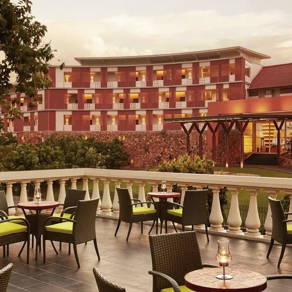 Sentido Heritance Negombo