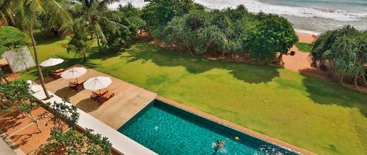 Temple Tree Resort & Spa