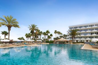 St. George Beach Hotel & Spa Resort