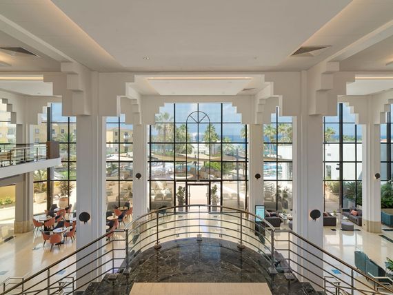 St. George Beach Hotel & Spa Resort - zdjęcie 5