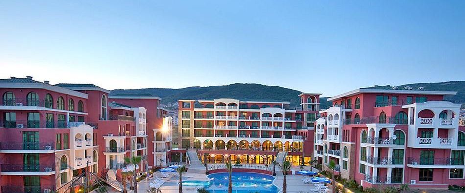 obiekt, teren hotelu, basen