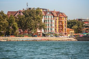 St. George (Pomorie)