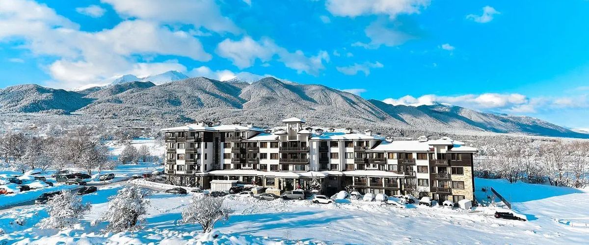 obiekt, teren hotelu