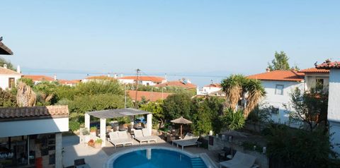 obiekt, teren hotelu, basen