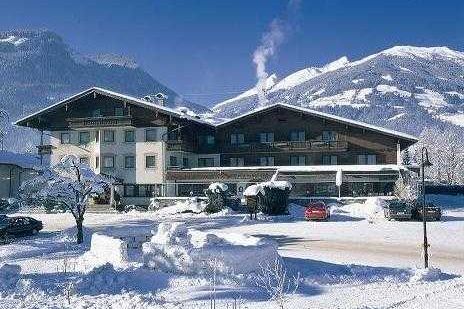 góry, teren hotelu, obiekt