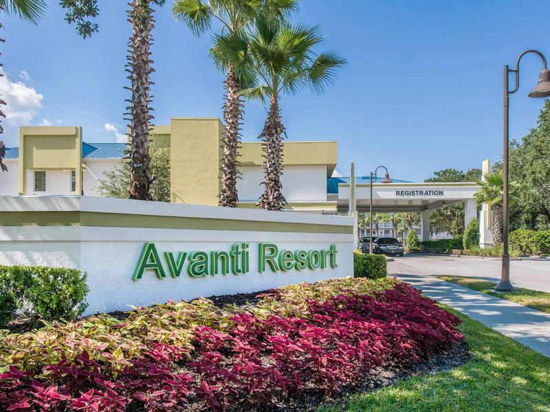 Avanti International Resort