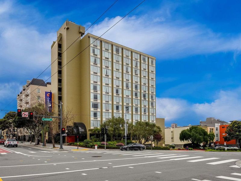Comfort Inn by the Bay