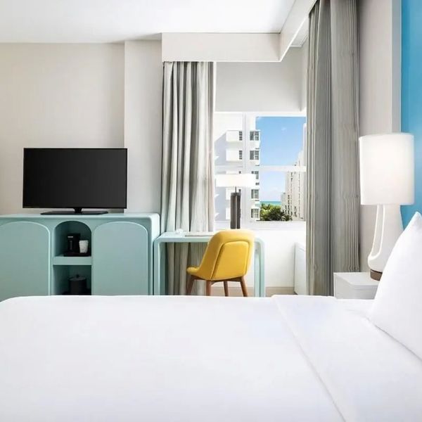 Continental Miami Beach, Tapestry Collection By Hilton