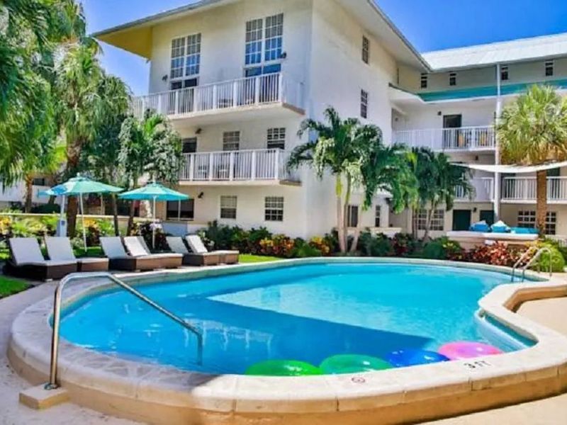 Coral Reef Suites Key Biscayne Miami 3*