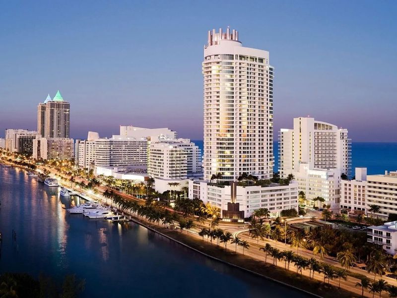 Fontainebleau Miami Beach 5*