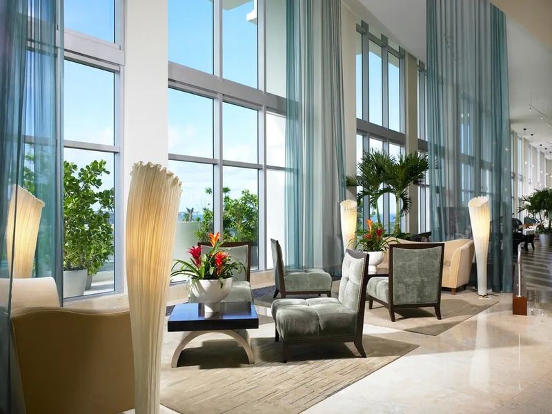Marenas Beach Resort (ex Meridien Sunny Isles) 4.5*
