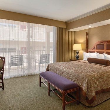 Outrigger Reef Waikiki Beach Resort
