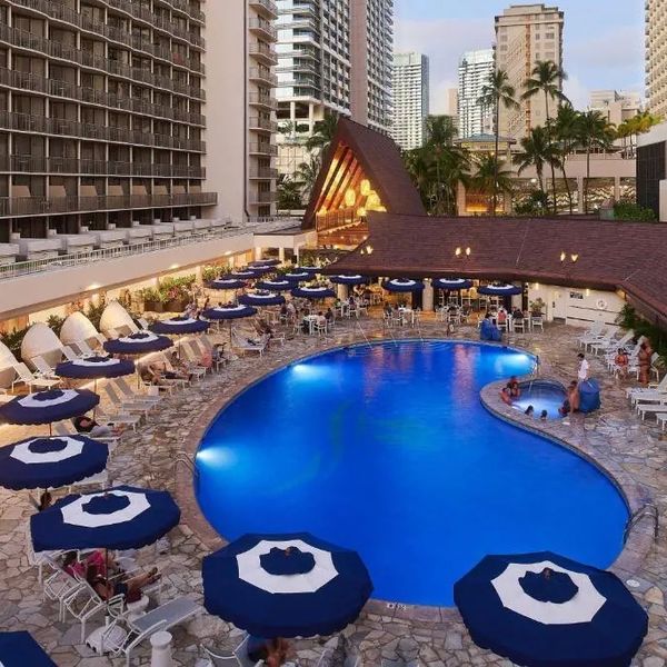 Outrigger Reef Waikiki Beach Resort – 2026-10-22 - Zdjęcie 3