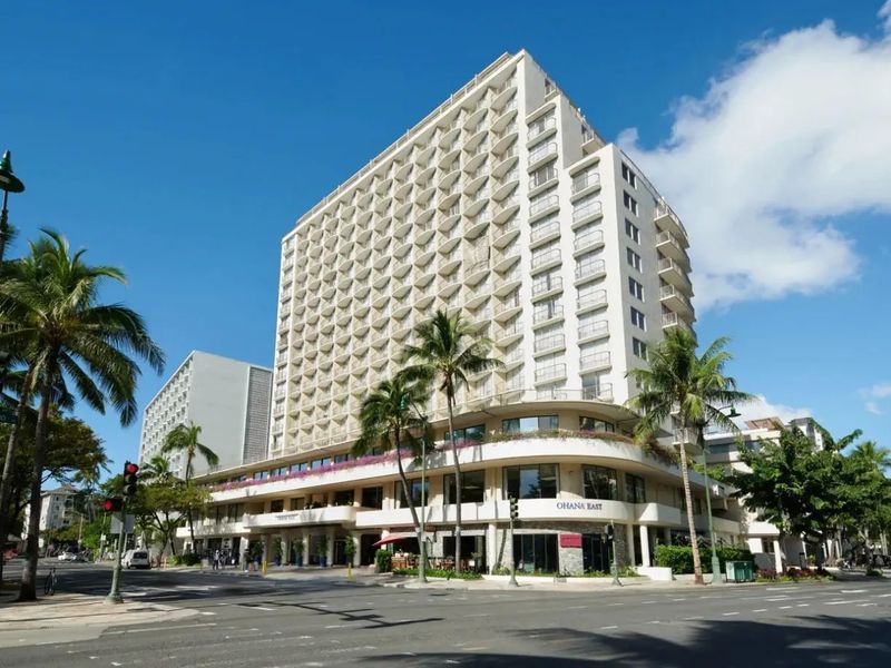 Outrigger Waikiki Paradise (ex. Ohana East)