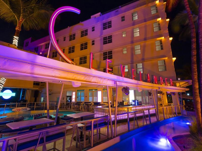 The Clevelander 3*