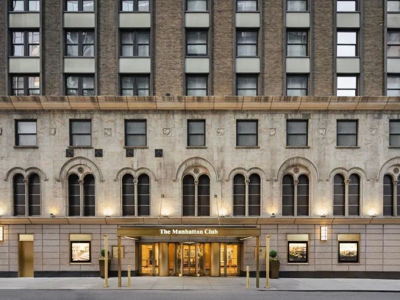 The Manhattan Club 4*