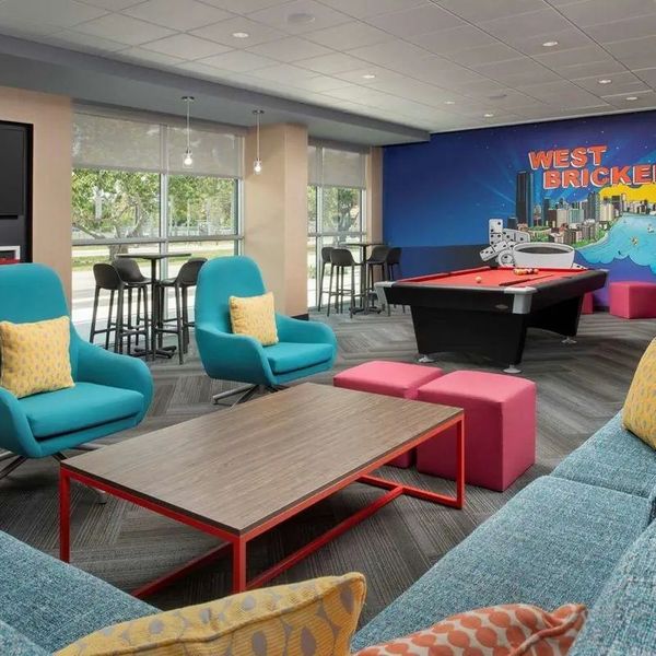 Tru by Hilton West Brickell