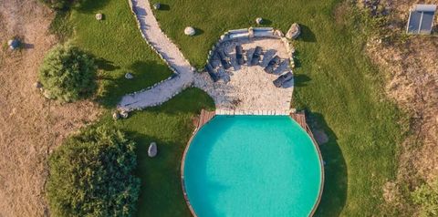 basen, teren hotelu, obiekt