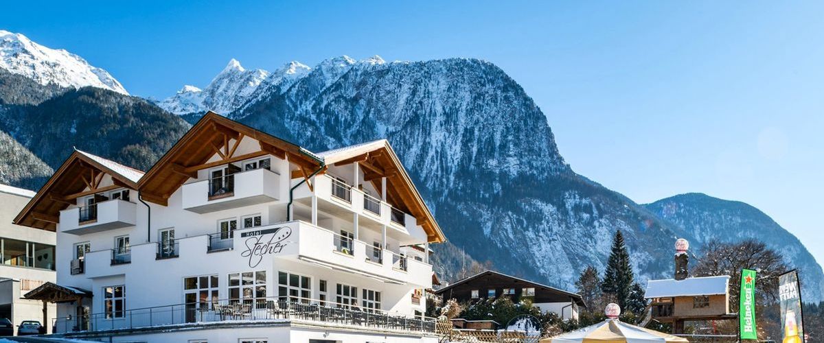 obiekt, budynek główny