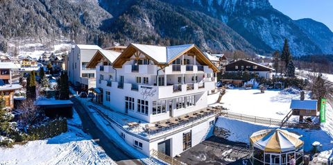 obiekt, budynek główny