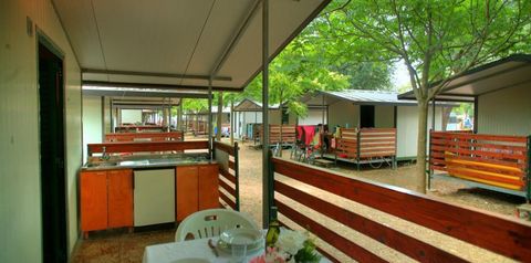 obiekt, kuchnia / aneks kuchenny, balkon / taras