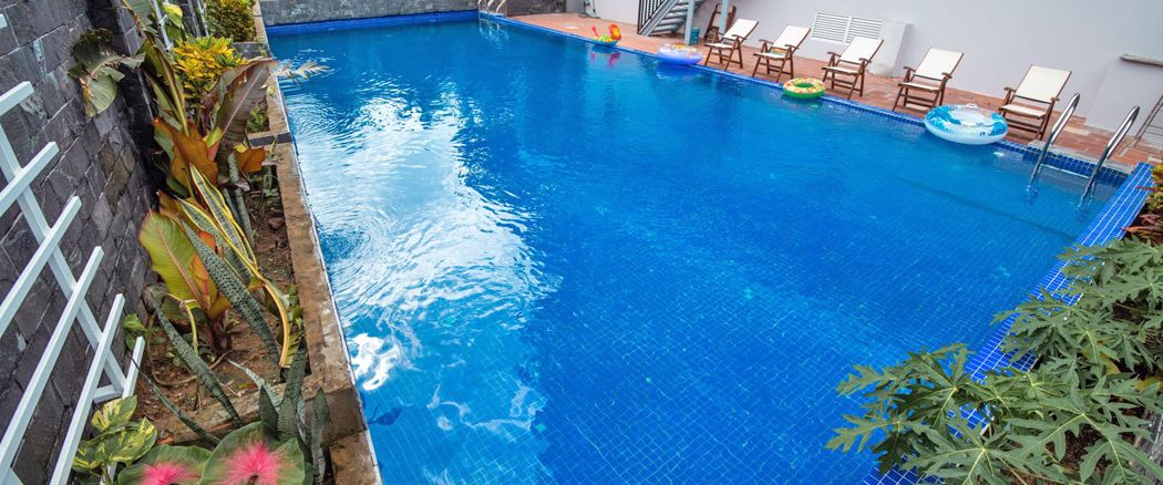 teren hotelu, basen