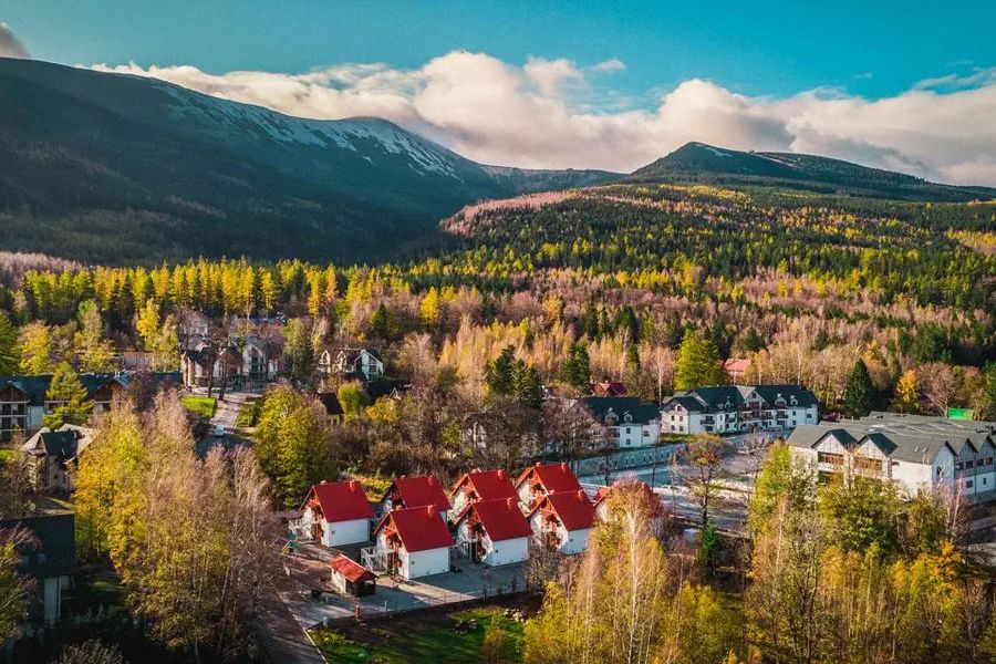teren hotelu, obiekt, góry