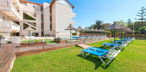 obiekt, teren hotelu, basen