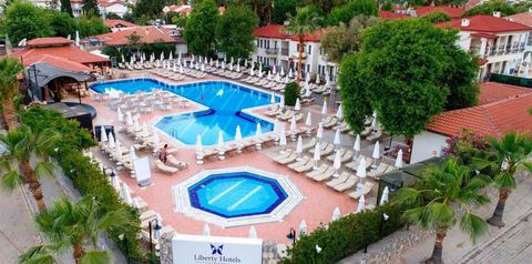 obiekt, teren hotelu, basen