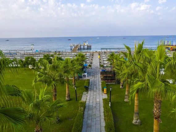 teren hotelu, plaża