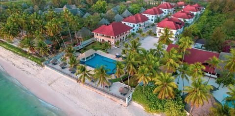 teren hotelu, basen, plaża