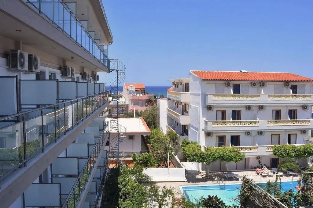 obiekt, balkon / taras, basen