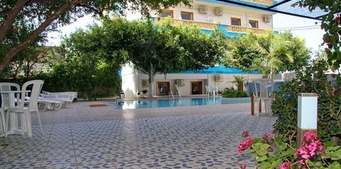 obiekt, budynek główny, teren hotelu