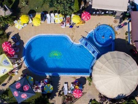 Sunny (Sozopol)