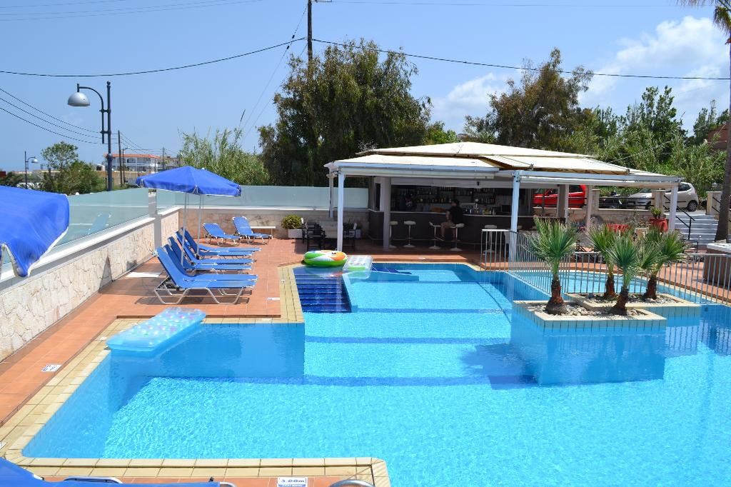 basen, pool bar