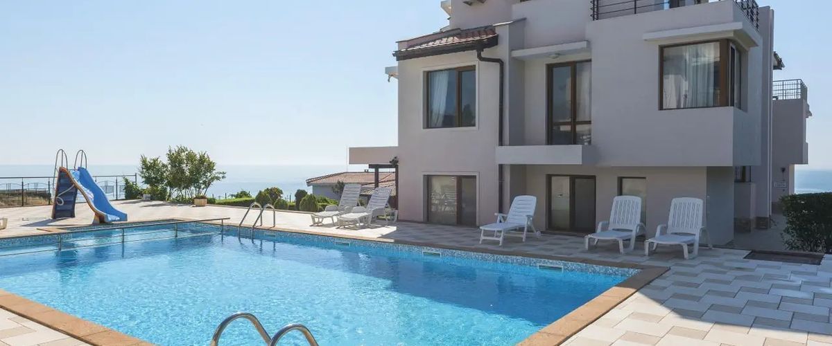 obiekt, basen, zjeżdżalnia