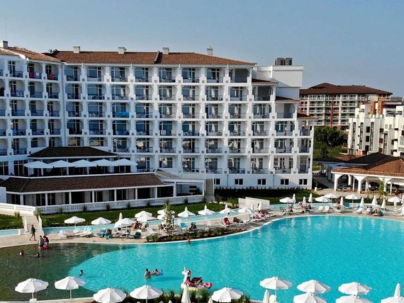 Sunrise Blue Magic Resort 4*