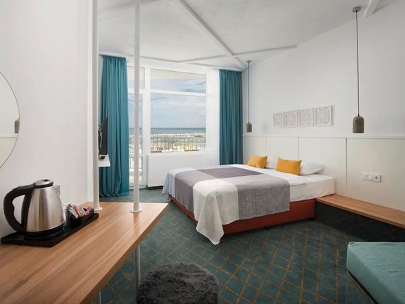 Sunrise Blue Magic Resort 4*