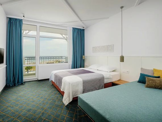 Sunrise Blue Magic Resort 4*