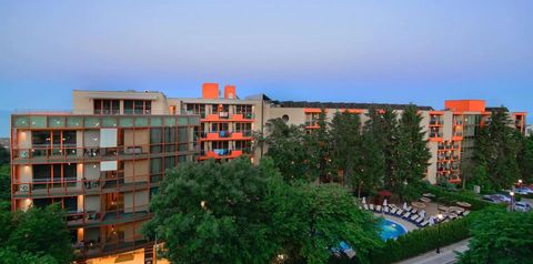 obiekt, budynek główny